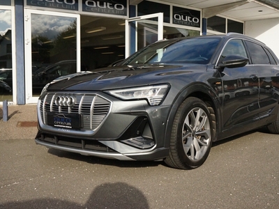 Audi e-tron 55 S-line quattro 5d