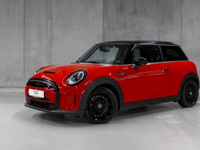 MINI Cooper SE Maximise 3d