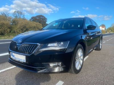 Skoda Superb 2,0 TDi 150 Style Combi DSG 5d