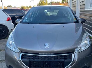 Peugeot 208 1,2 VTi Access