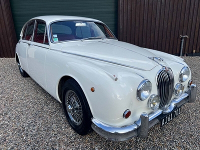 Jaguar MK. II