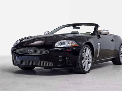 Jaguar XKR