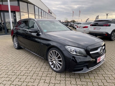 Mercedes C300 de 2,0 AMG Line stc. aut.