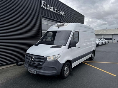 Mercedes Sprinter 214