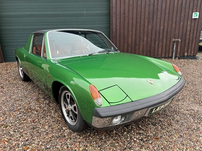 Porsche 914