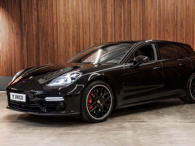 Porsche Panamera Turbo