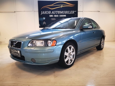 Volvo S60 2,4 140 Kinetic 4d