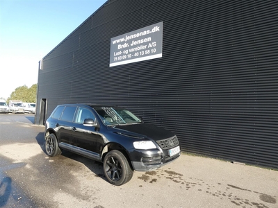 VW Touareg 2,5 TDI Tiptr. 174HK 5d 6g Aut.