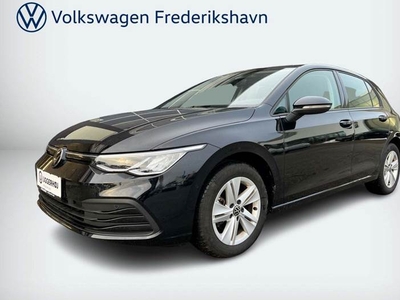 VW Golf VIII 1,5 eTSi 130 Life DSG