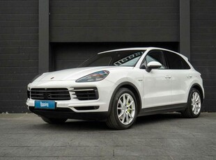 Porsche Cayenne 3,0 E-Hybrid Tiptr.