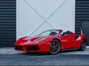 Ferrari 488 Spider 3,9 DCT