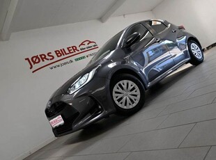 Toyota Yaris 1,5 Hybrid H3 Smart e-CVT