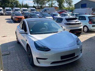 Tesla Model 3 Standard Range+ RWD