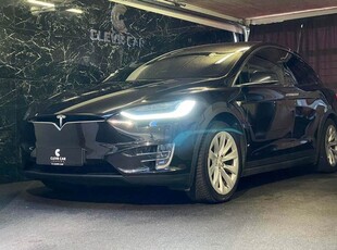 Tesla Model X 75D