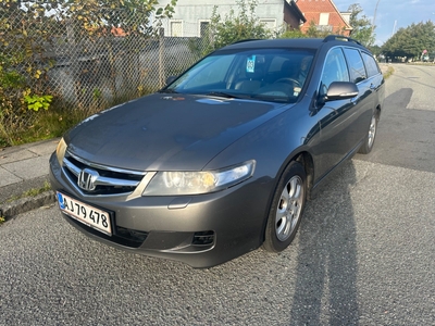 Honda Accord 2,2 i-CTDi Executive Tourer 5d