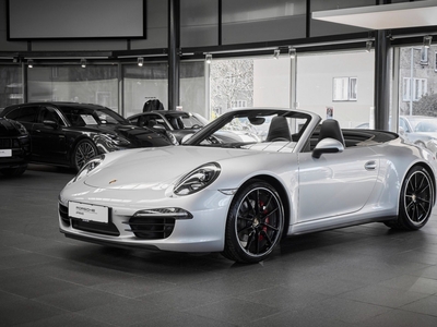 Porsche 911 Carrera 4S 3,8 Cabriolet PDK 2d