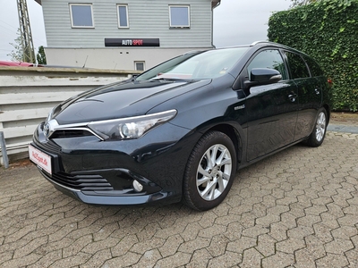 Toyota Auris 1,8 Hybrid H2 Comfort Touring Sports CVT 5d