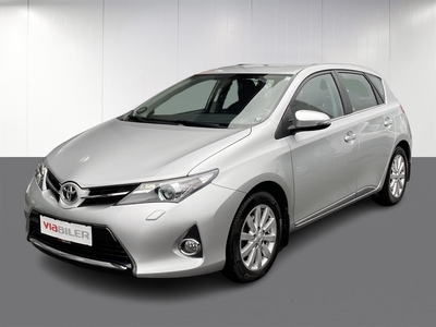 Toyota Auris 1,6 T2 5d