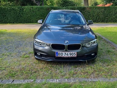 BMW 320i 2,0 Touring aut.