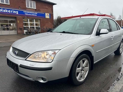 Ford Mondeo 2,0 145 Trend