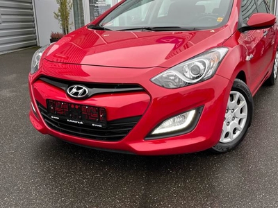 Hyundai i30 1,4 Comfort ISG 100HK 5d 6g