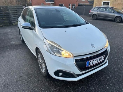 Peugeot 208 1,6 BlueHDi 100 Envy Sky