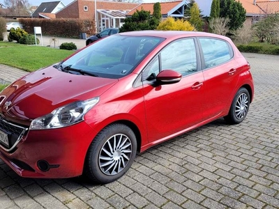 Peugeot 208 1,2 VTi Style