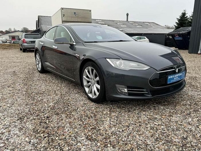 Tesla Model S 70D