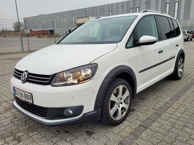 VW Touran Cross 1,4 TSi 140 DSG