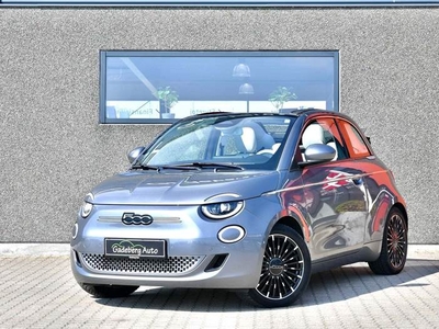 Fiat 500e la Prima Cabrio