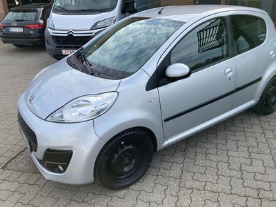 Peugeot 107 1,0 Active