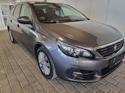 Peugeot 308 1,6 BlueHDi 120 Allure Sky SW