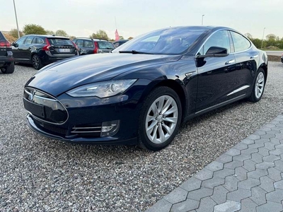 Tesla Model S 85