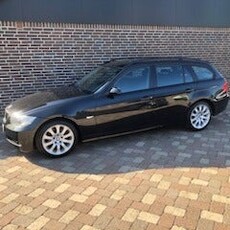 BMW 318d 2,0 Touring 5d