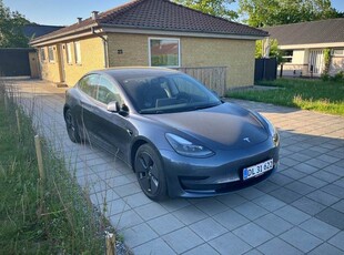 Tesla Model 3 Standard Range+ RWD