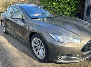 Tesla Model S 70D