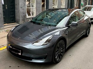 Tesla Model 3 Performance AWD