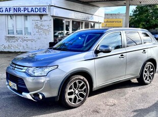 Mitsubishi Outlander 2,2 DI-D 150 Intense aut. 4WD Van