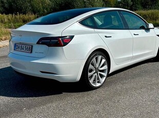 Tesla Model 3 Long Range AWD