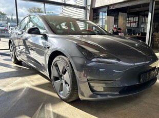 Tesla Model 3 Standard Range+ RWD