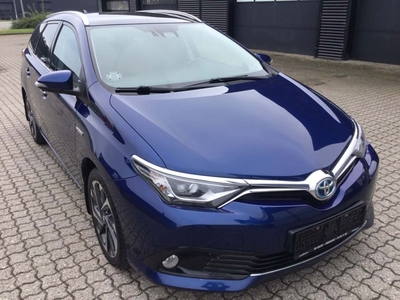 Toyota Auris 1,8 Hybrid H4 Touring Sports CVT