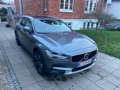 Volvo V90 CC