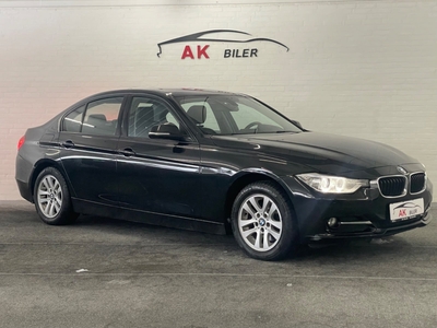 BMW 320d 2,0 Sport Line aut. 4d