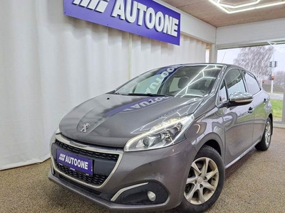 Peugeot 208 1,2 VTi 82 Selection Sky