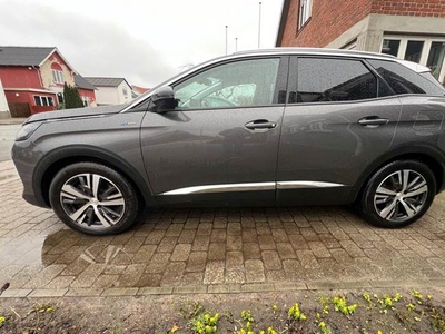 Peugeot 3008 1,6 Hybrid Allure LTD EAT8