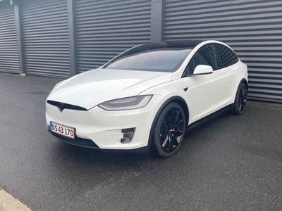 Tesla Model X P90D Ludicrous