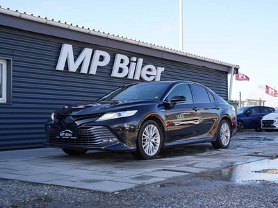 Toyota Camry 2,5 Hybrid H4 CVT