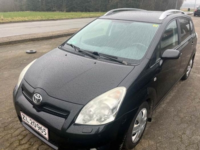 Toyota Corolla Verso 2,2 D-4D 136 Sol 7prs