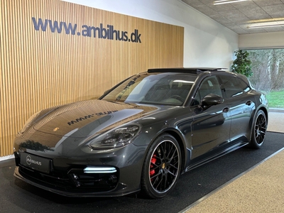 Porsche Panamera Turbo