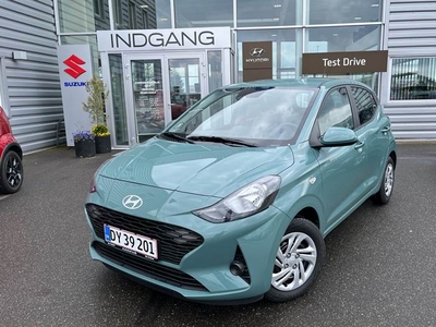 Hyundai i10 1,0 Essential 67HK 5d